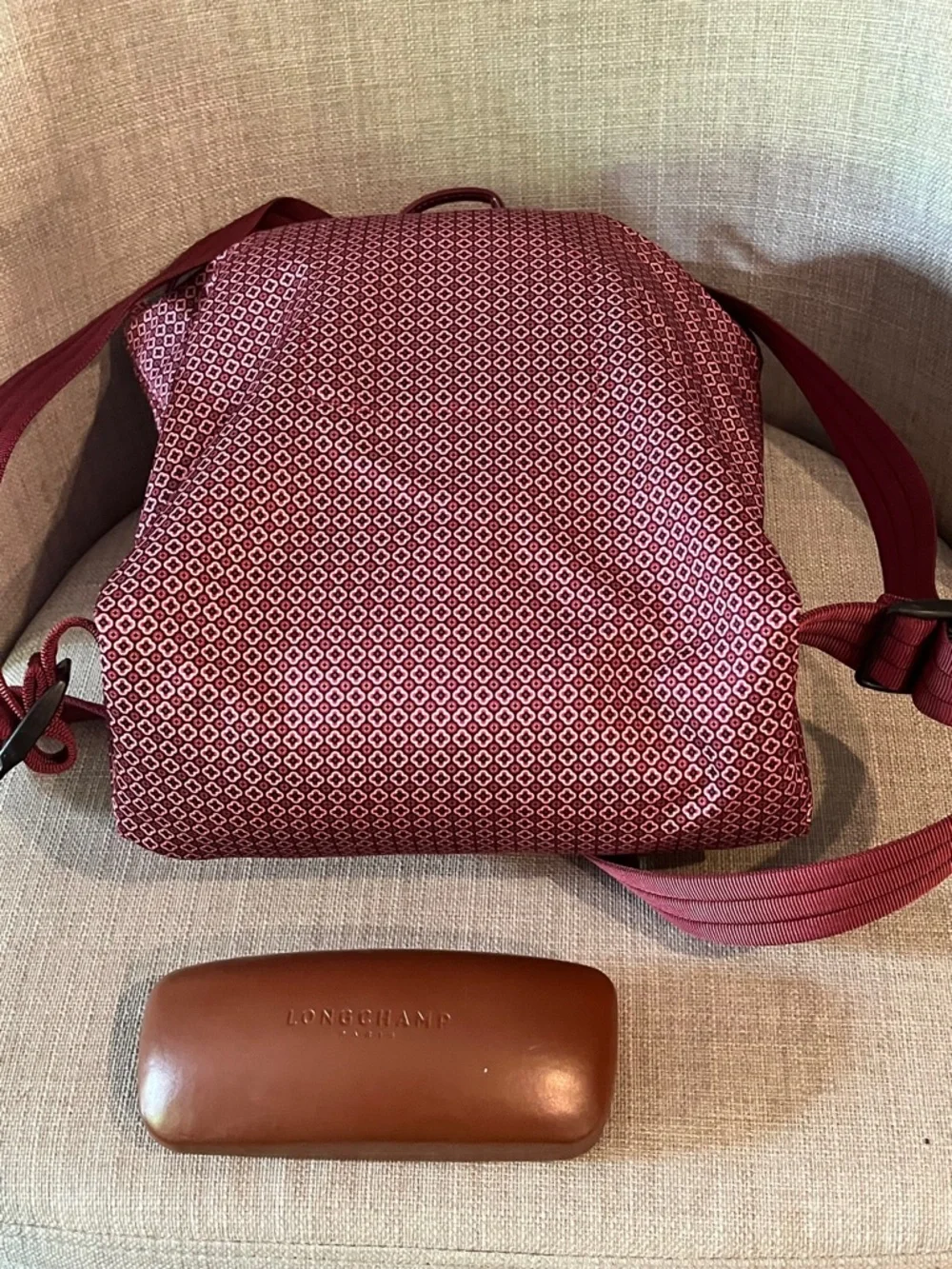 Longchamp Le Pliage Dandy Backpack in Red Fig Color w/a Brown Eyeglass Case EUC
